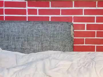 Kimandyuk live cam preview — HD — interracialcouple — age 31