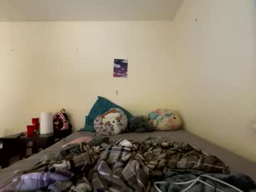 Kittyme0ws live cam preview — HD — teen — age 21