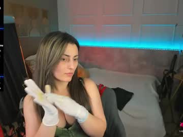 Kylie Mellow live cam preview — HD — mistress — age 25