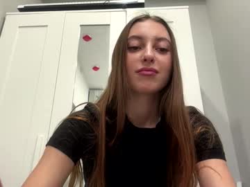 Kymberlyrosenlof live cam preview — HD — new — age 18