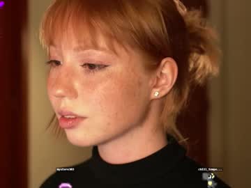 Li On Line live cam preview — HD — redhead — age 99