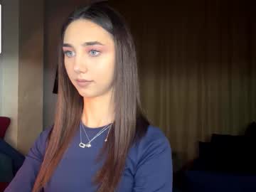 Lilihalvorsen live cam preview — HD — new — age 18