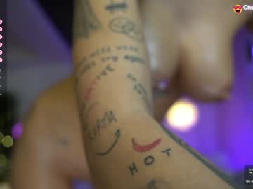 Lisaakira live cam preview — HD — bigboobs — age 99