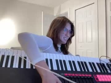 Livvyybearxx live cam preview — HD — newgirl — age 31