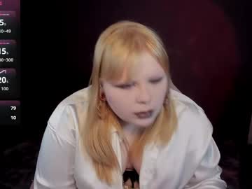 Lottieparker live cam preview — HD — blond — age 18