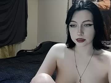 Luckybastrad0677 live cam profile photo