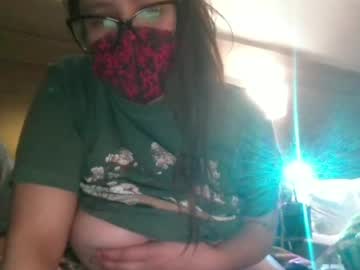 Luvluci420 live cam preview — newgirl — age 0