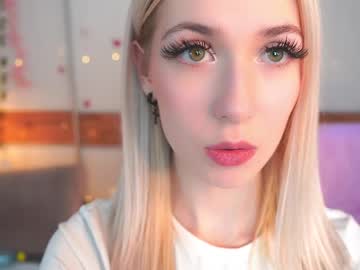 Machellehollenback live cam profile photo