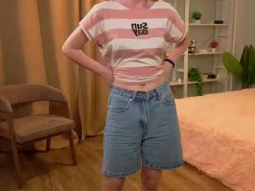 Mandieharsey live cam profile photo