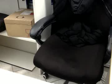 Marikapikkola live cam preview — lovense — age 50