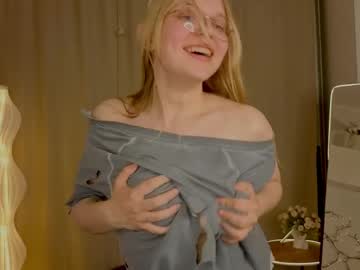 Melindaventuri live cam profile photo