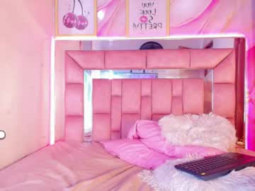 Melody Trixie live cam preview — HD — lovense — age 0