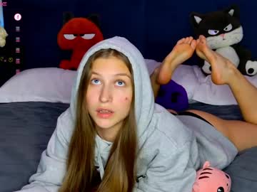 Miss Emily Miller live cam preview — HD — new — age 0