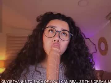 Miss Sidney live cam preview — HD — latina — age 23