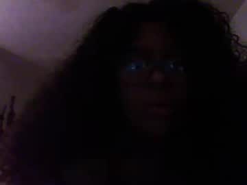 Moon 264 live cam preview — biglips — age 0