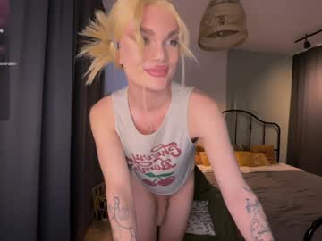 My Muse live cam preview — HD — trans — age 24