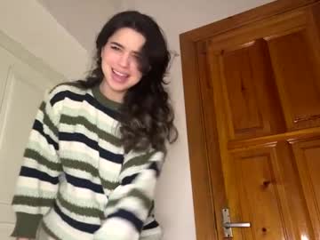 Nelliezhu live cam preview — HD — new — age 19