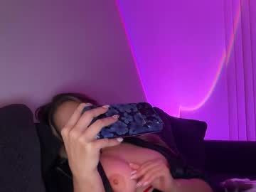 Nicolelovesyou444 live cam preview — HD — sexy — age 0