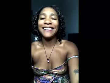 Nicolemoon7 live cam preview — daddysgirl — age 29