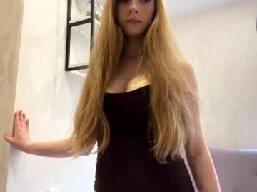 Nidarauhecker live cam profile photo