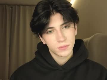 Oliver Star Boy live cam preview — HD — twink — age 19