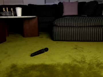 Princessandthepea  live cam preview — HD — pinkpussy — age 25