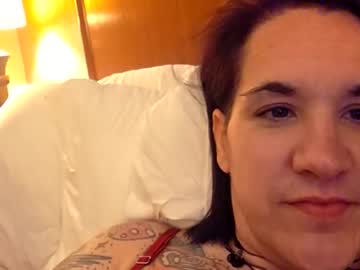 Queenb1126 live cam profile photo
