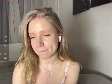 Rachellegentile live cam preview — HD — natural — age 18