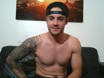 Rguy114 live cam preview — lovense — age 25