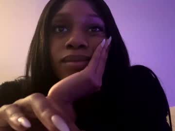 Robynthegoddess profile image (offline)