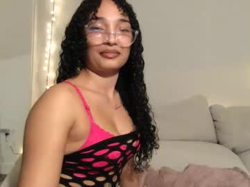 Rosalinatoosexy live cam profile photo
