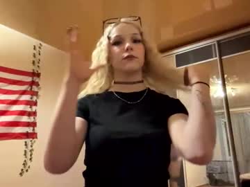 Roxanneleaton live cam preview — HD — new — age 18