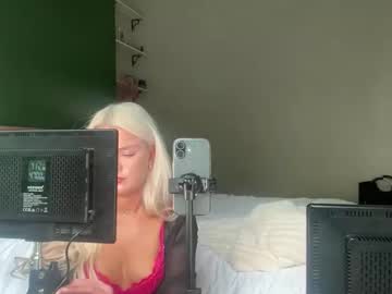 Sabrinamasson live cam preview — blonde — age 0