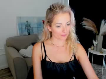 Satinedesire live cam preview — HD — sexy — age 40