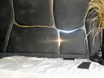 Saxybunnyandjayzy live cam preview — HD — latina — age 19