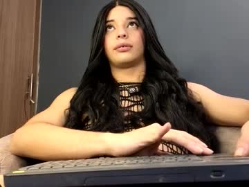 Scarlett Is Here live cam preview — HD — findom — age 23