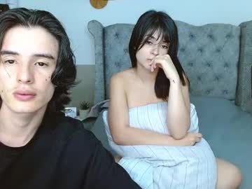Selena And Andress live cam preview — HD — latino — age 24