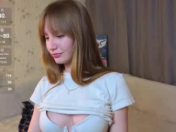 Shellybriinaa profile image (offline)