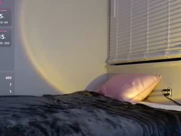 Skylarhazeee live cam preview — HD — 18 — age 0