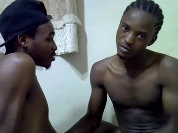 Smilzzz live cam preview — HD — ebony — age 0