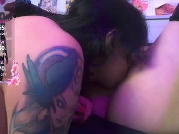 Snowblack  live cam preview — HD — anal — age 23