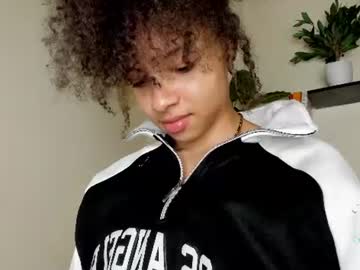 Sofia Kay  live cam preview — HD — curly — age 19