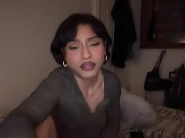 Stargirlrising live cam preview — HD — latina — age 22