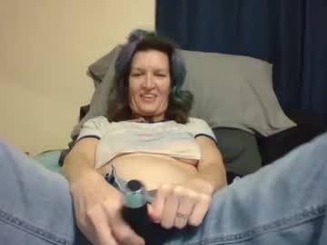 Sub4you69brat live cam preview — milf — age 46