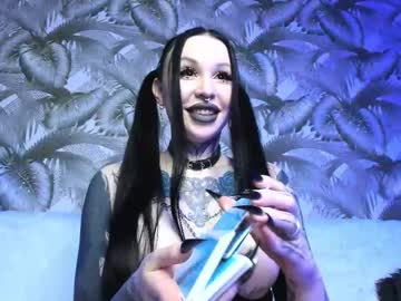 Sweeeet Poison live cam preview — HD — bigass — age 99