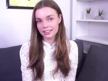 Sybilstapelton live cam preview — HD — 18 — age 19