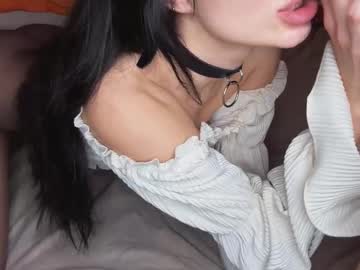 Tooclose Toofar live cam preview — live — HD — young — age 22