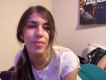 Underratedlatina live cam profile photo