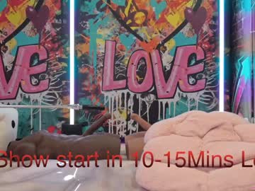 Vanessa Love live cam preview — HD — fuckmachine — age 23