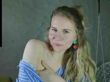 Violetplath live cam preview — HD — natural — age 35